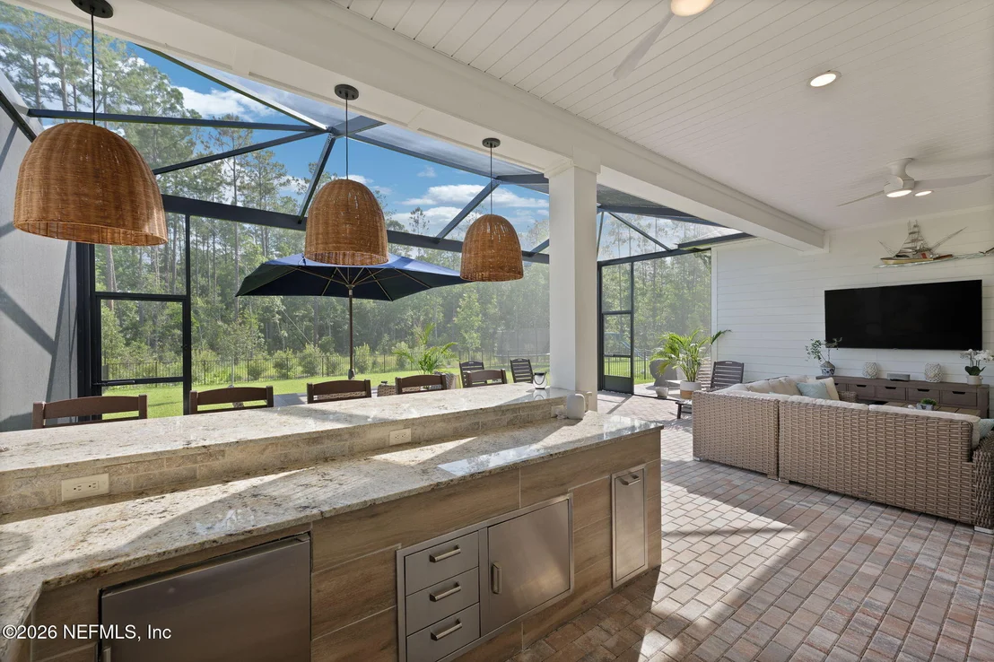 Photo of 431 PINE LEAF Drive
