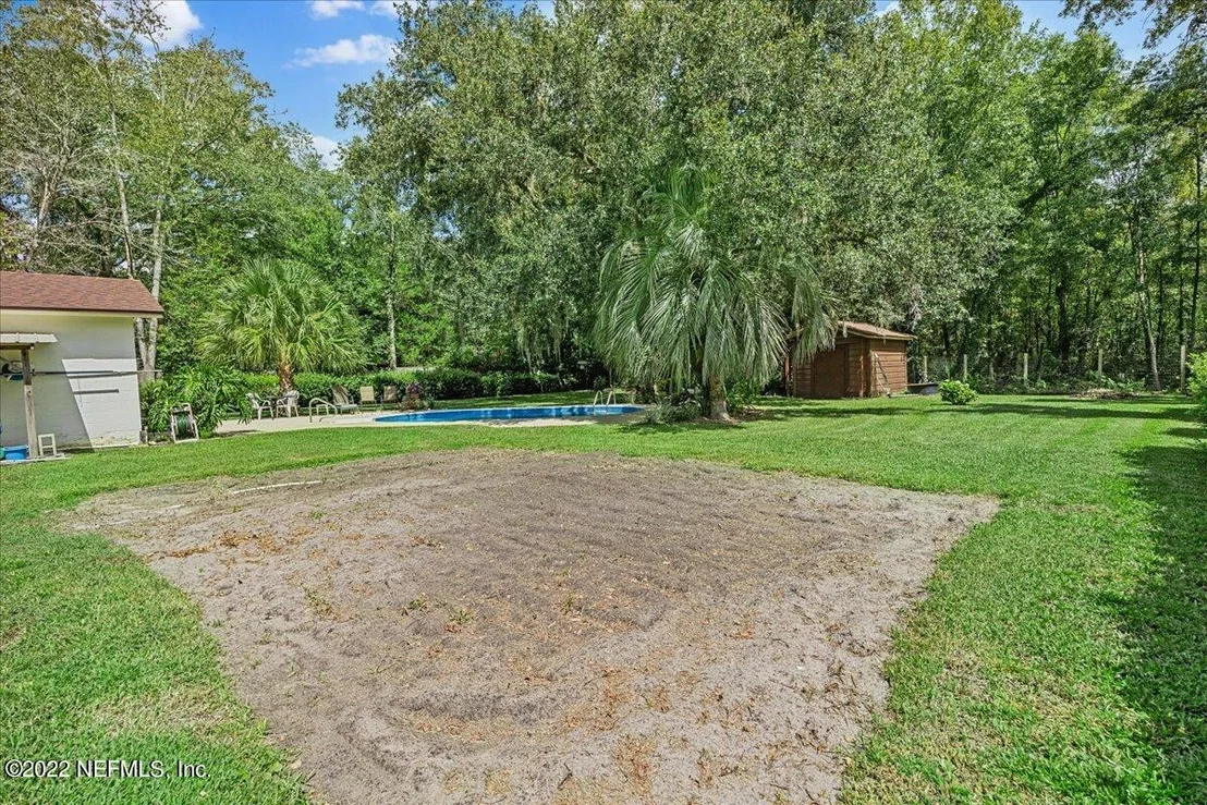 Photo of 8161 CAYUGA Trail N
