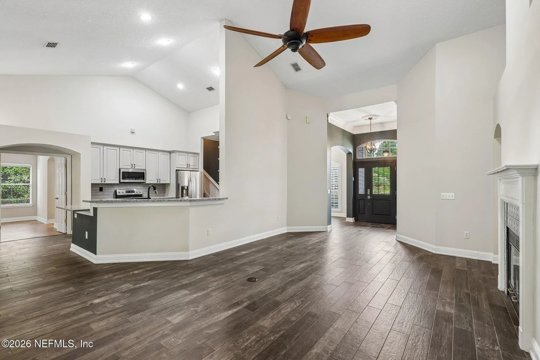 Photo of 1530 RIVERTRACE Drive