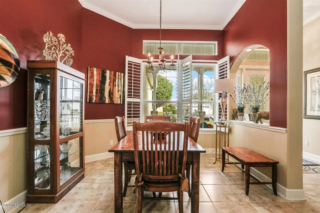 Photo of 1037 INVERNESS Drive