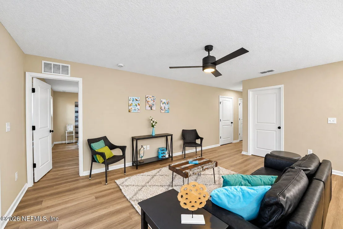 Photo of 1634 VALENCIA Drive