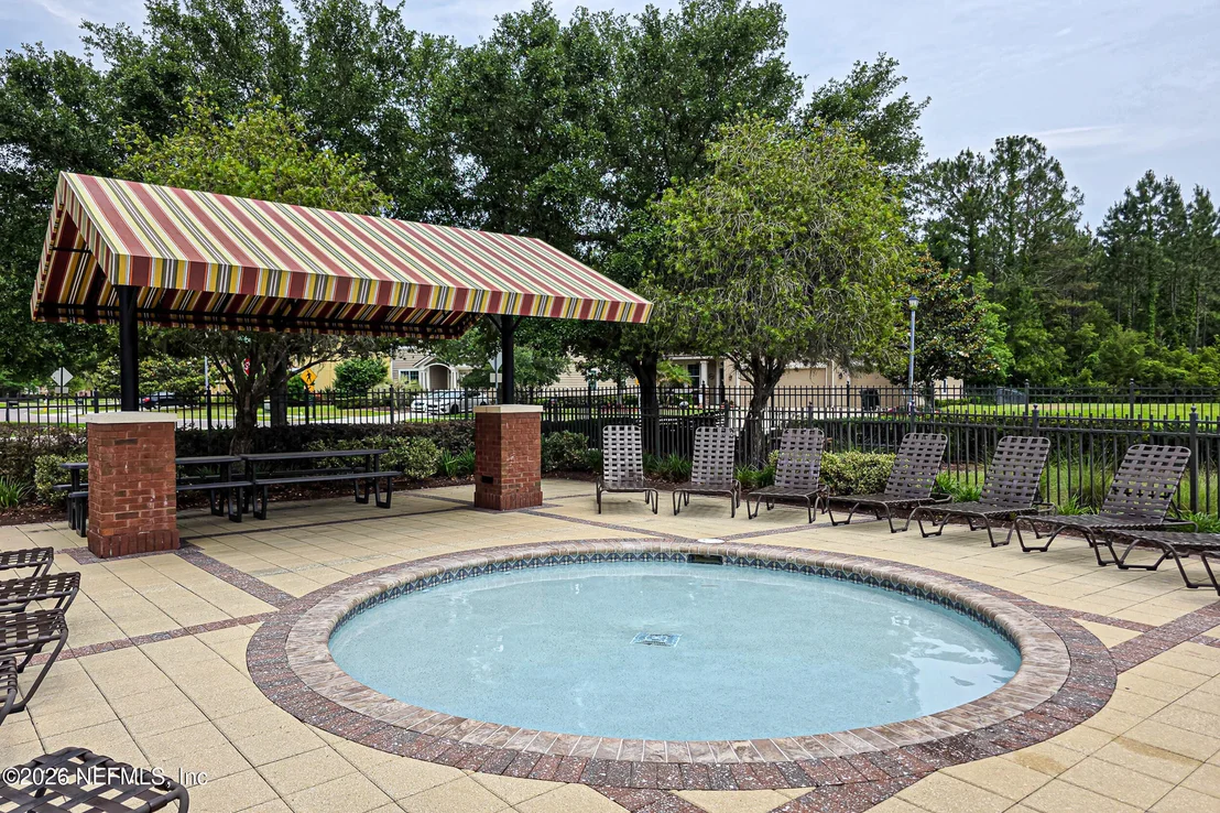 Photo of 338 WILLOW WINDS Parkway