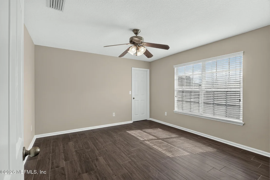 Photo of 1335 IVYHEDGE Avenue