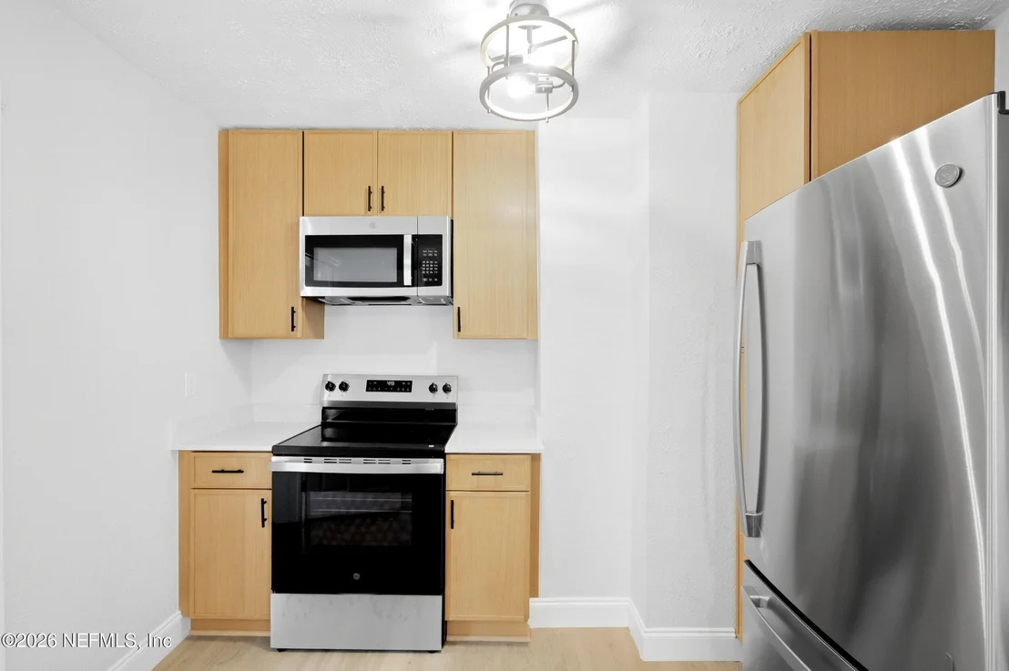 Photo of 4802 LOUISA Terrace