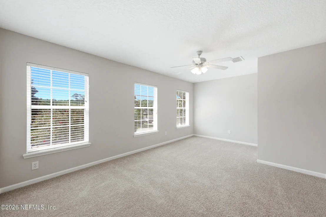 Photo of 1555 SUMMERDOWN Way