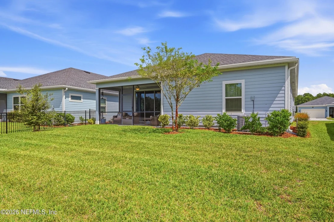 Photo of 1301 STILLWATER Boulevard