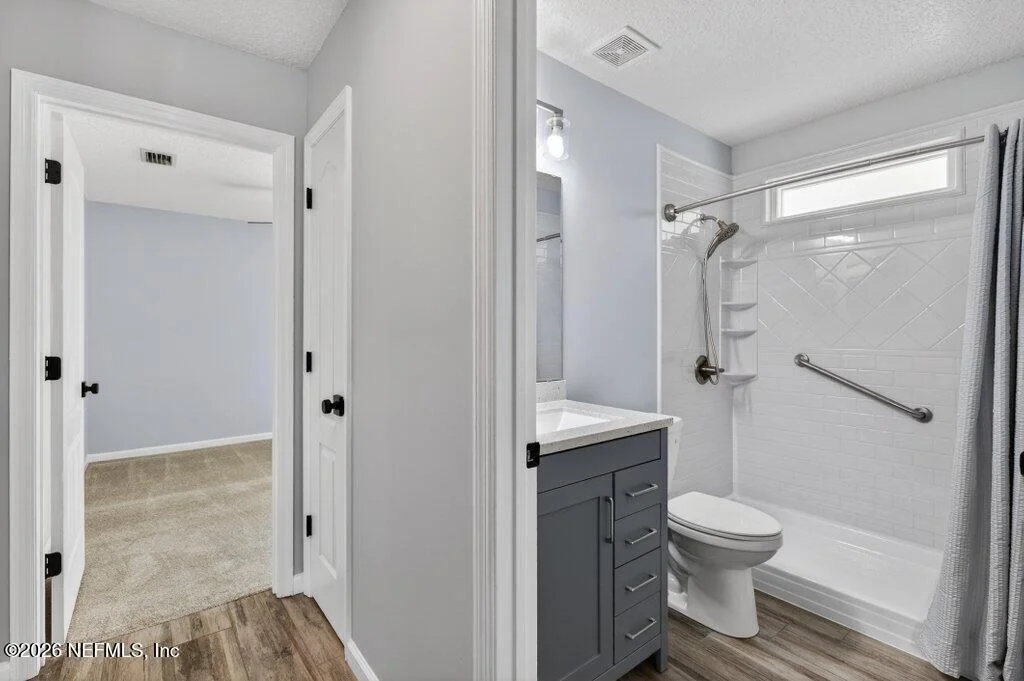 Photo of 1218 WATERFALL Drive