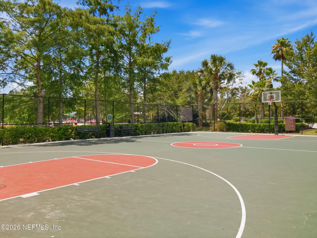 Photo of 605 FORT WILLIAM Drive