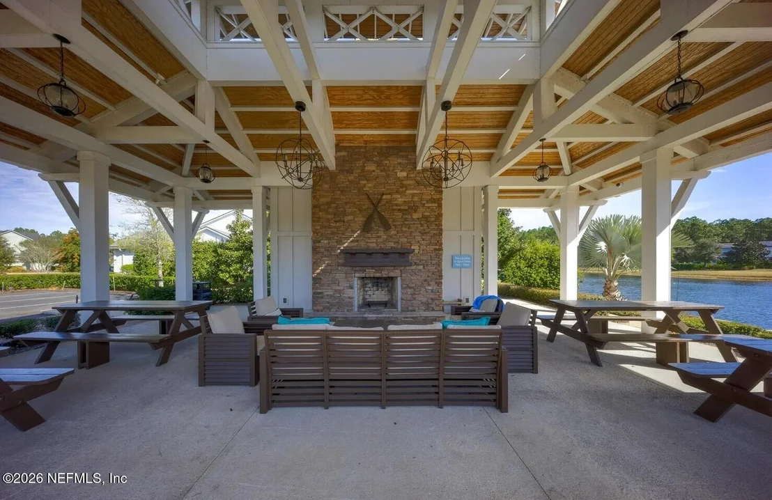 Photo of 498 FRESHWATER Drive