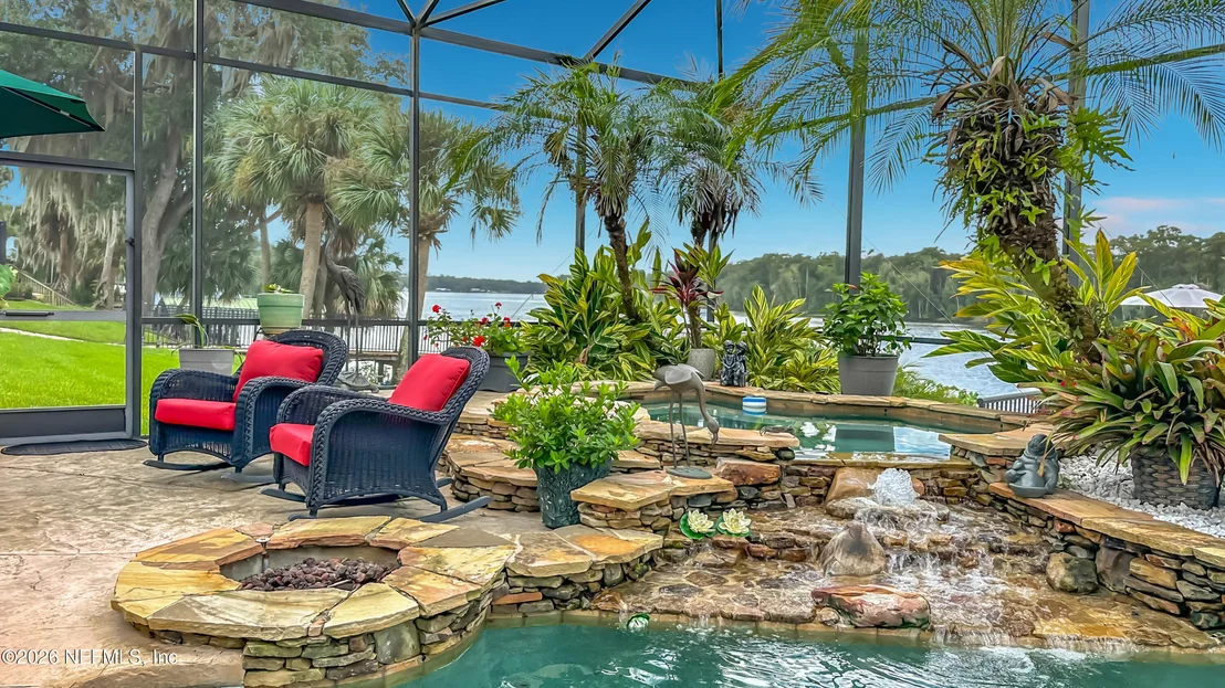 Photo of 129 RIVER Road