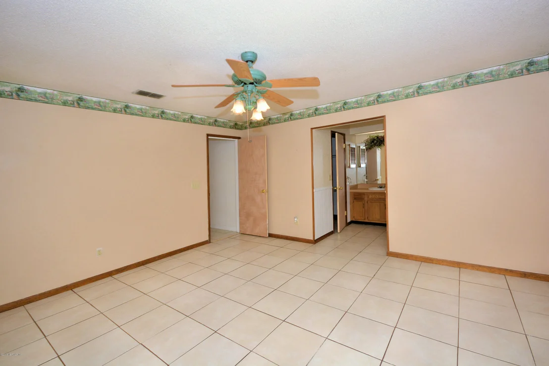 Photo of 13621 PICARSA Drive