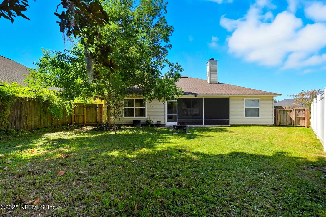 Photo of 4529 MAINMAST Lane