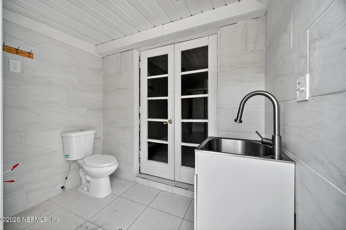 Photo of 10336 AGAVE Road