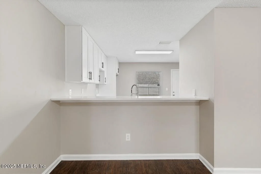 Photo of 7652 BRONSON Lane