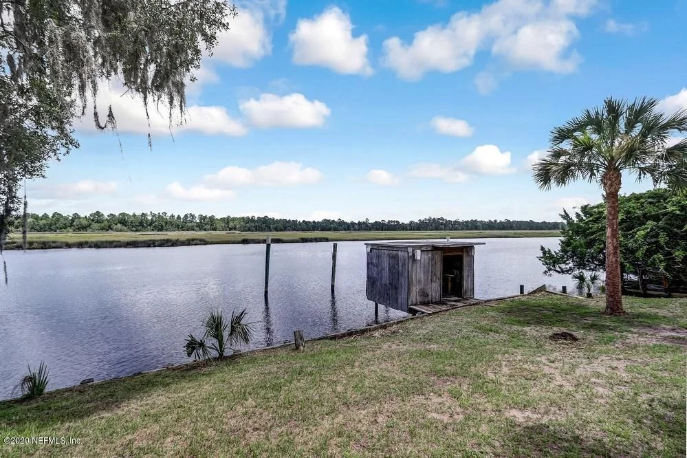 Photo of 5115 TROUT RIVER Boulevard