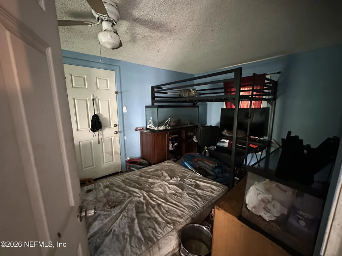 Photo of 1106 COMANCHE Street