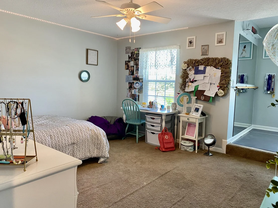 Photo of 325 HUFFNER HILL Circle