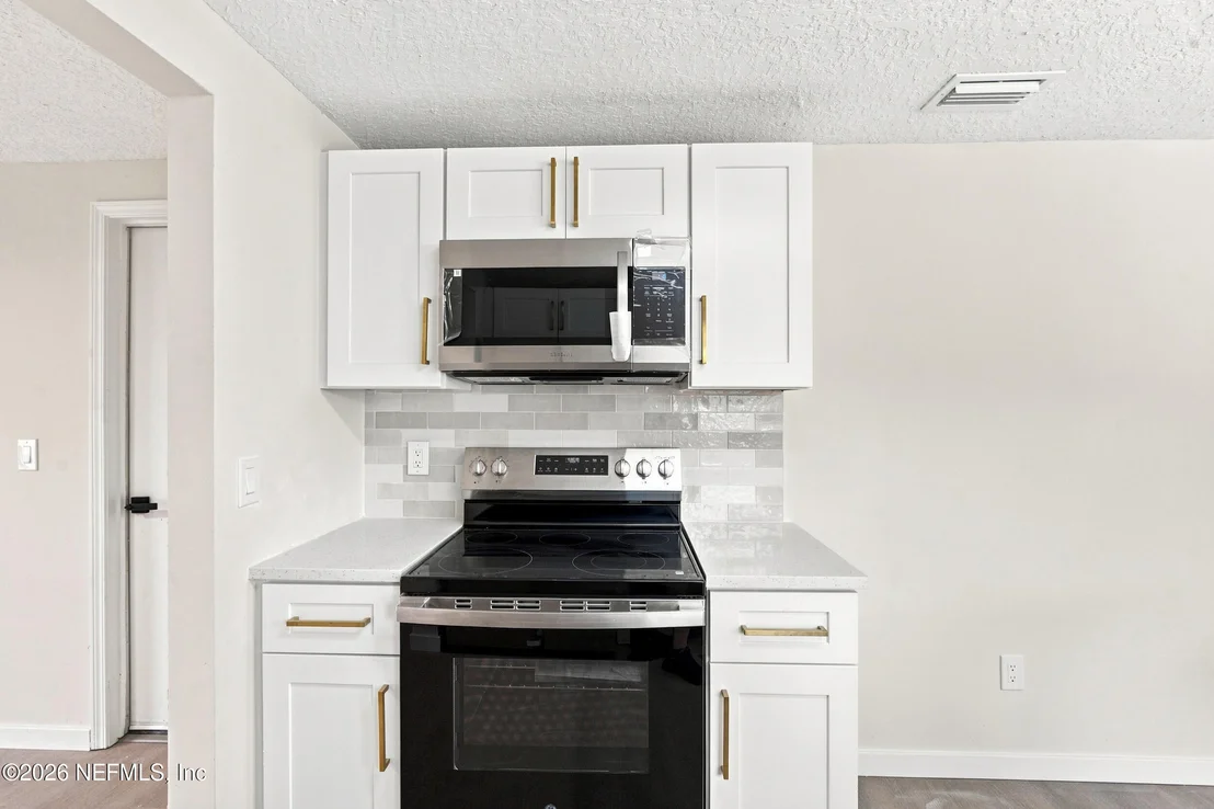 Photo of 4526 CLAM SHELL Drive