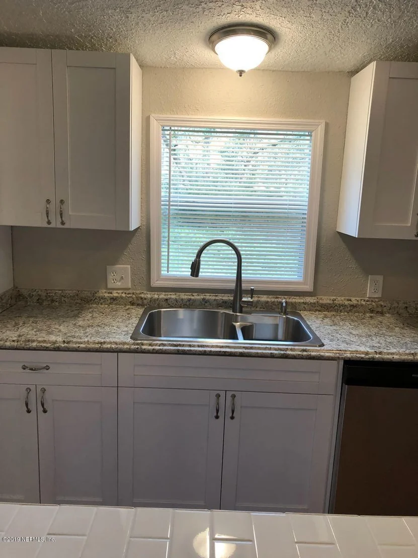 Photo of 7535 CANARY Road