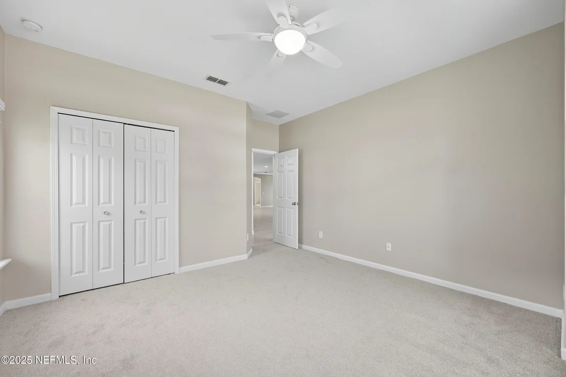 Photo of 96072 BREEZEWAY Court