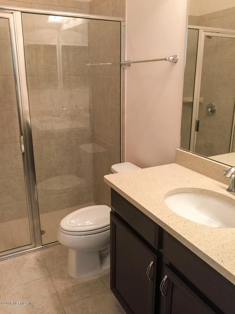 Photo of 324 CAMERON Drive