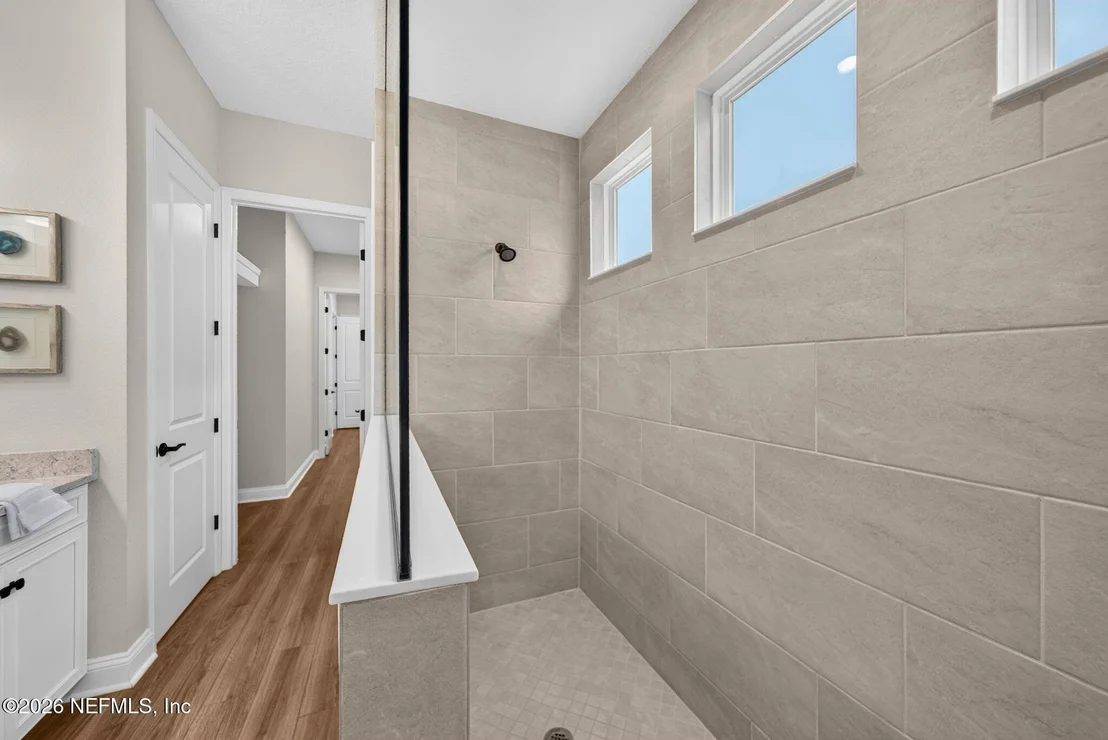 Photo of 186 LADYSLIPPER Drive