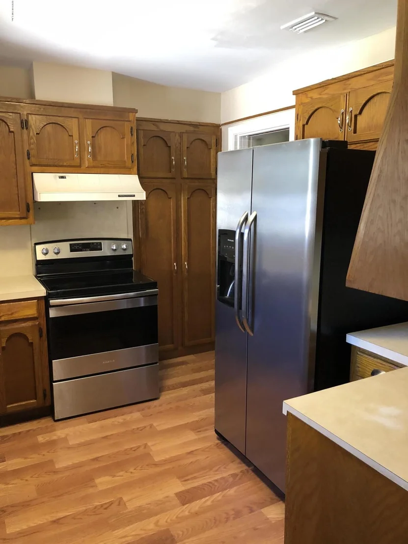 Photo of 5023 PERRINE Drive
