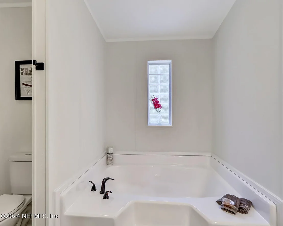 Photo of 11680 WYNELL Road