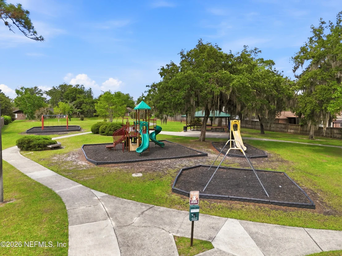 Photo of 346 FOXRIDGE Road