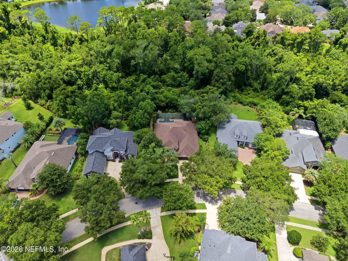 Photo of 215 PARKSIDE Drive