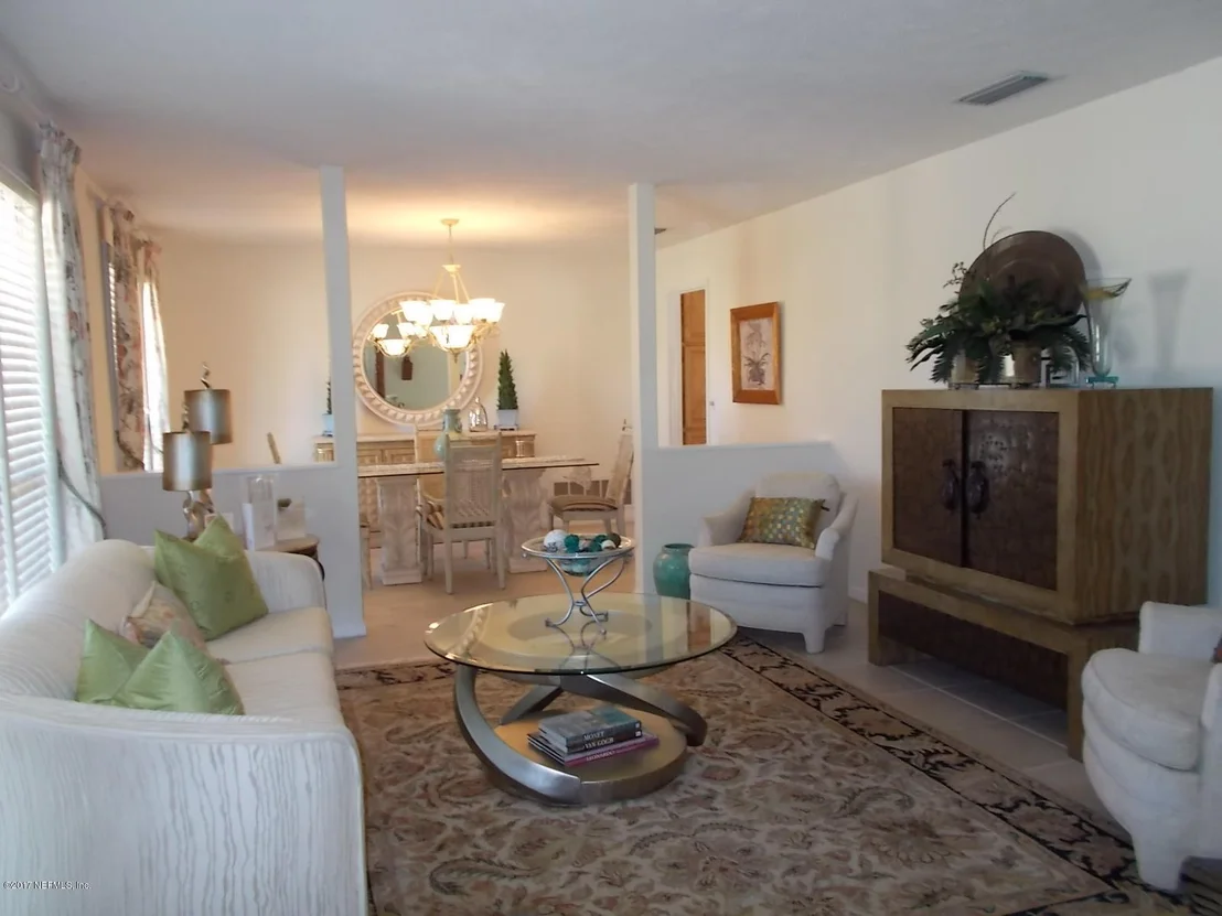 Photo of 1236 ESTORIL Drive