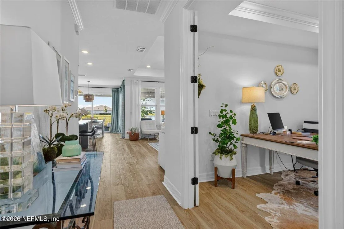 Photo of 10947 TOWN VIEW Drive