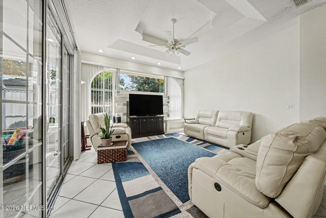 Photo of 7 EDWARD Drive