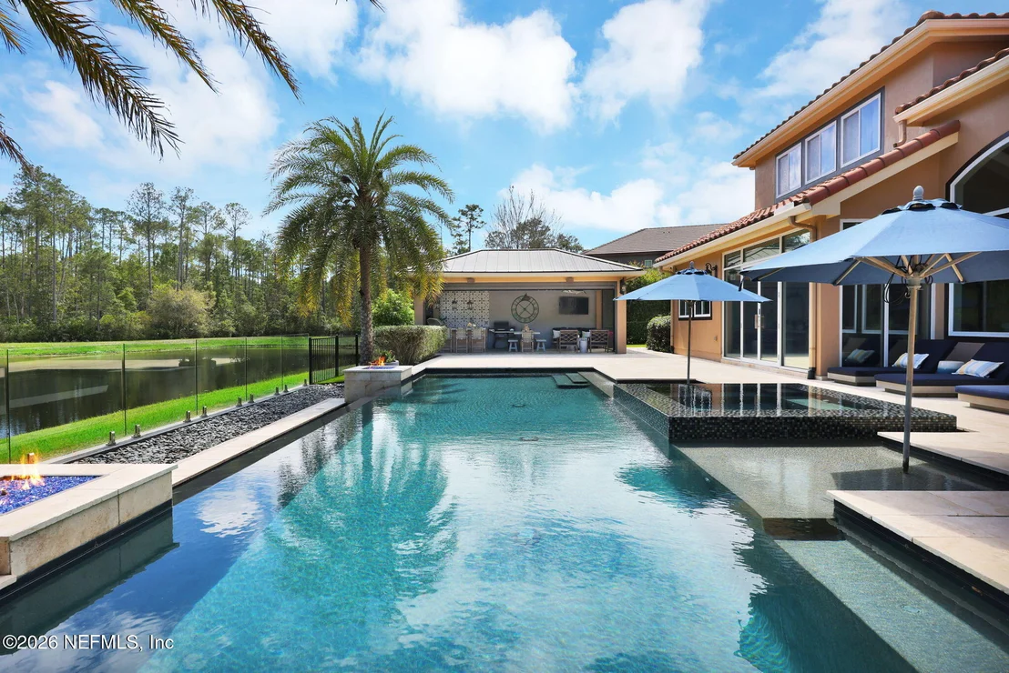 Photo of 449 DEER VALLEY Drive