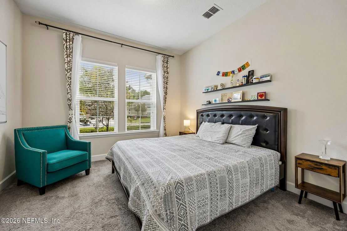 Photo of 588 OXFORD ESTATES Way