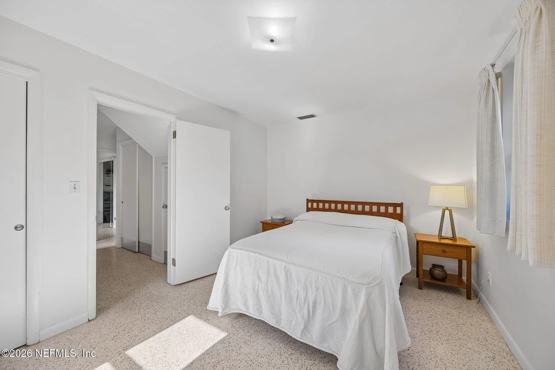 Photo of 1002 NEPTUNE Lane