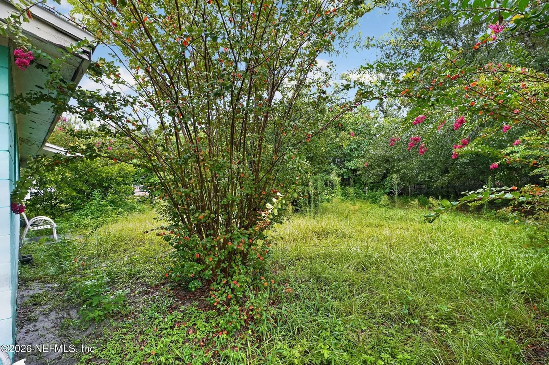 Photo of 4915 CHIVALRY Drive