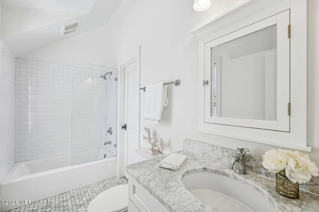 Photo of 357 12TH Street