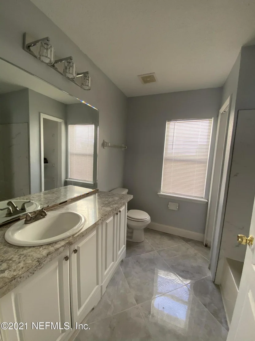 Photo of 10313 MEADOW POINT Drive