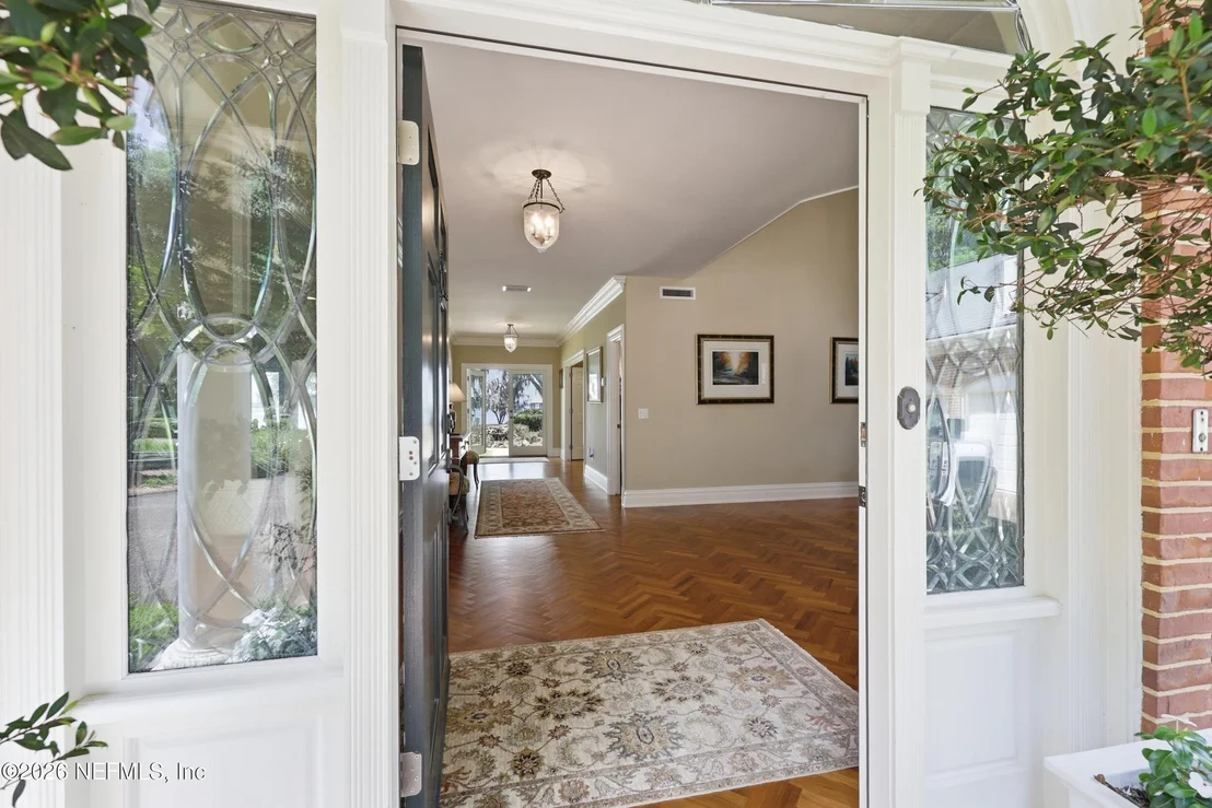 Photo of 13200 MANDARIN Road