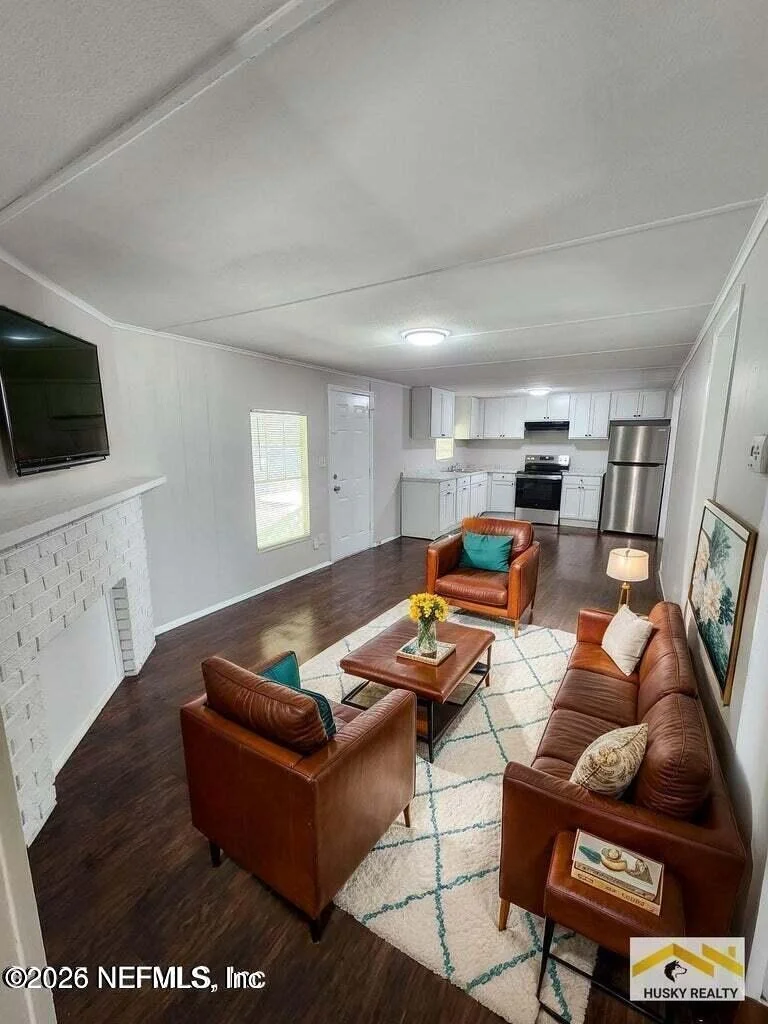 Photo of 5827 AUGO Lane