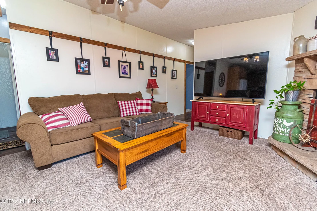 Photo of 11317 CR 122