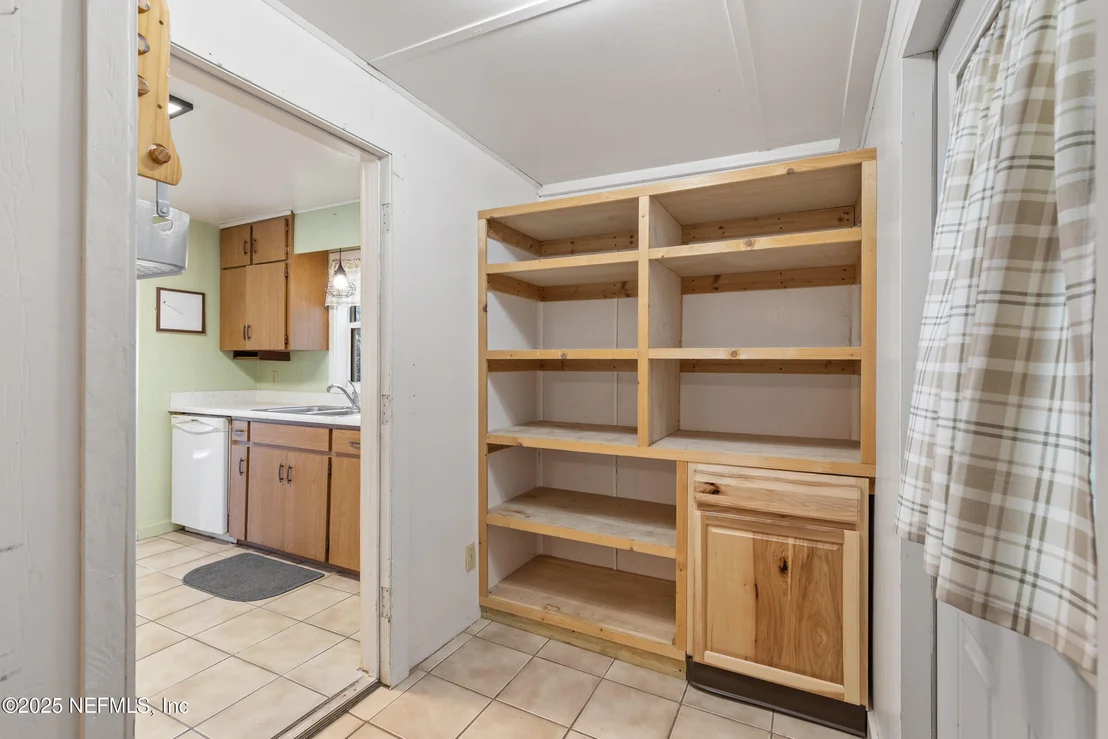 Photo of 6441 BAKER Road