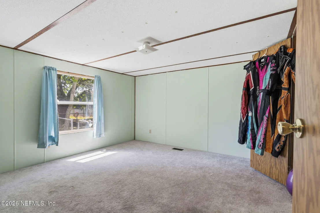 Photo of 2072 SARA LYNN Drive
