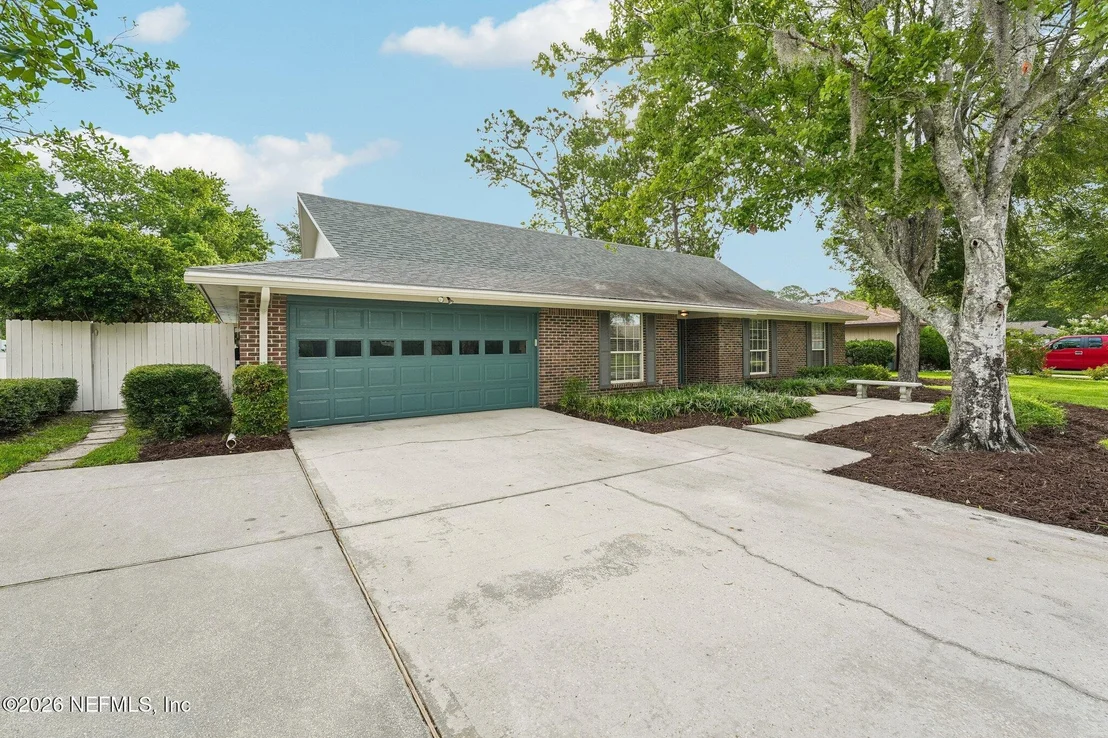 Photo of 1607 SHEFFIELD Place