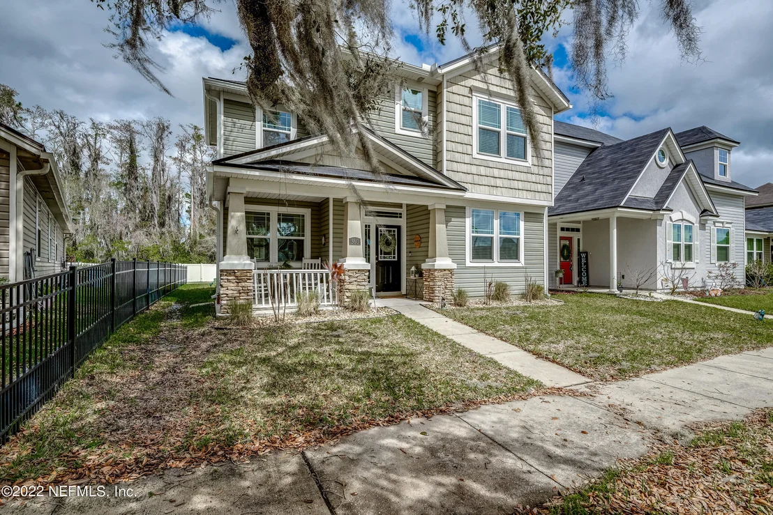 Photo of 360 VINEYARD Lane