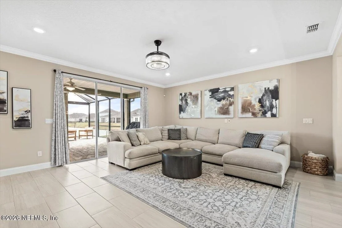 Photo of 273 CLEARVIEW Drive