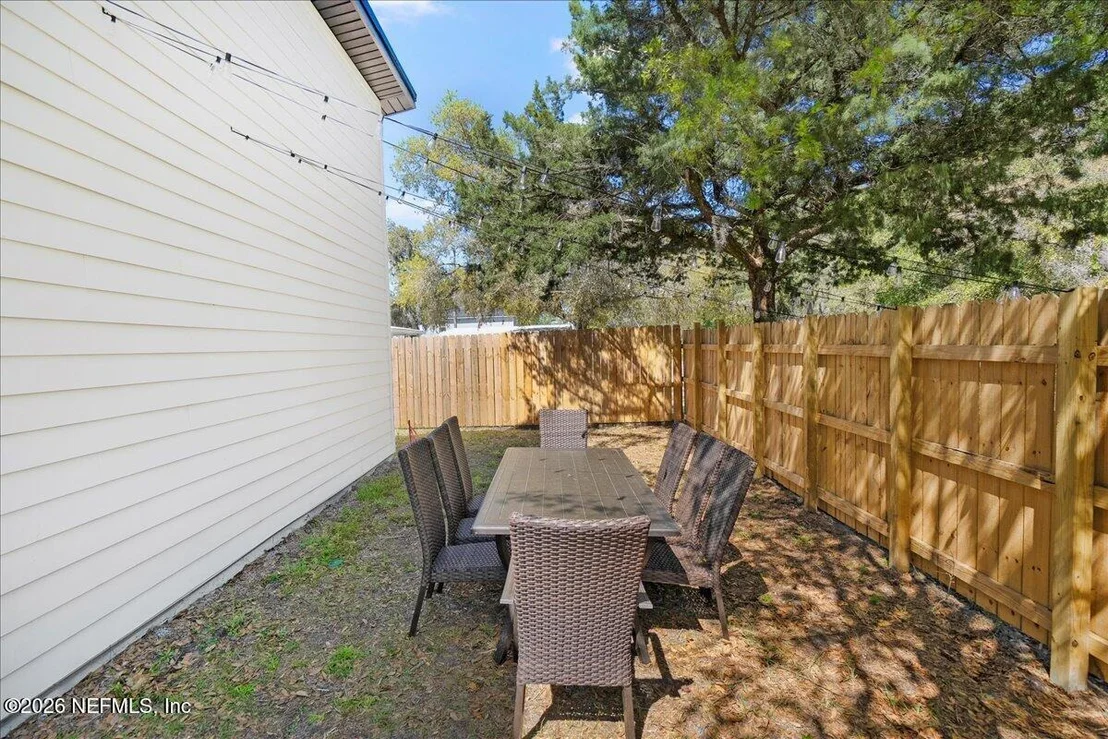 Photo of 800 9TH Street