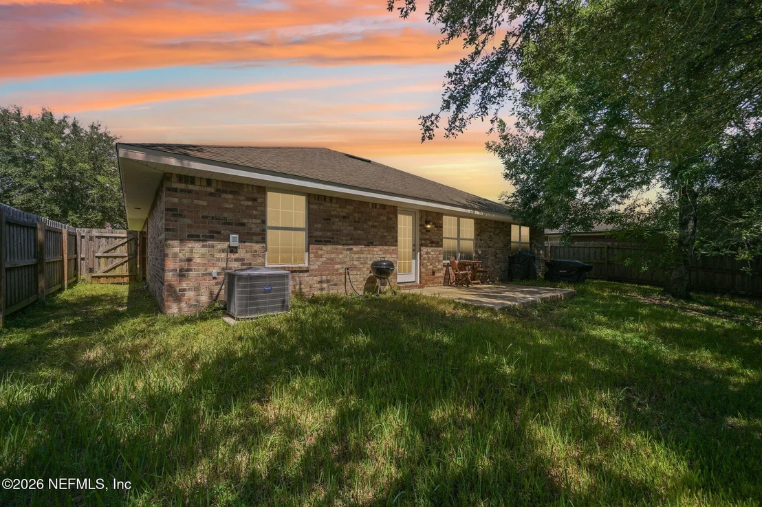 Photo of 6558 PEMBERLEY Lane