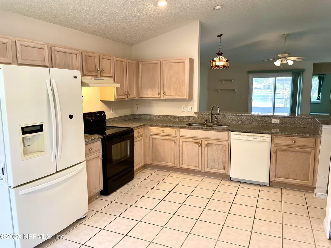 Photo of 584 PROSPERITY LAKE Drive